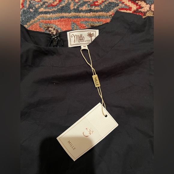 NWT Mille LILA TOP IN BLACK— Women’s medium - Picture 7 of 11
